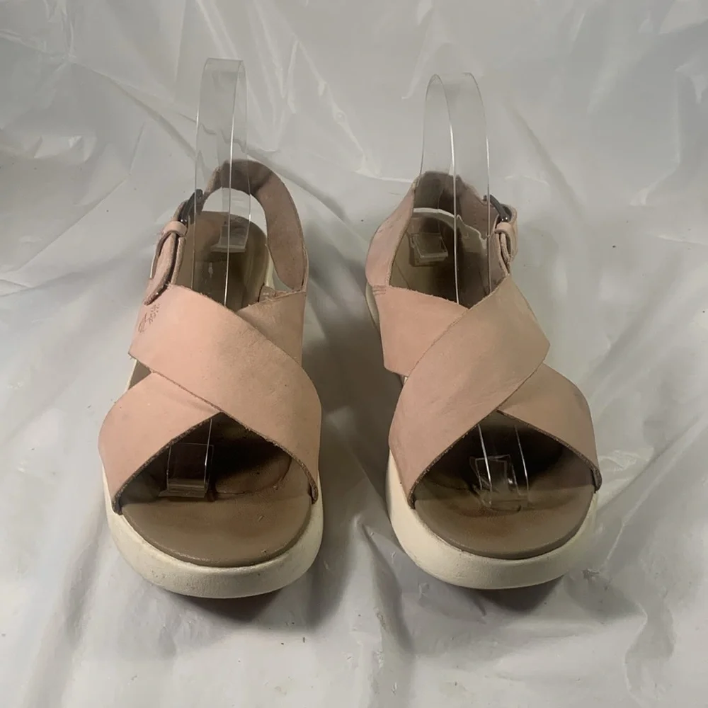 Timberland Women’s Wind Slingback Hazelnut Beige Leather Platform Sandals